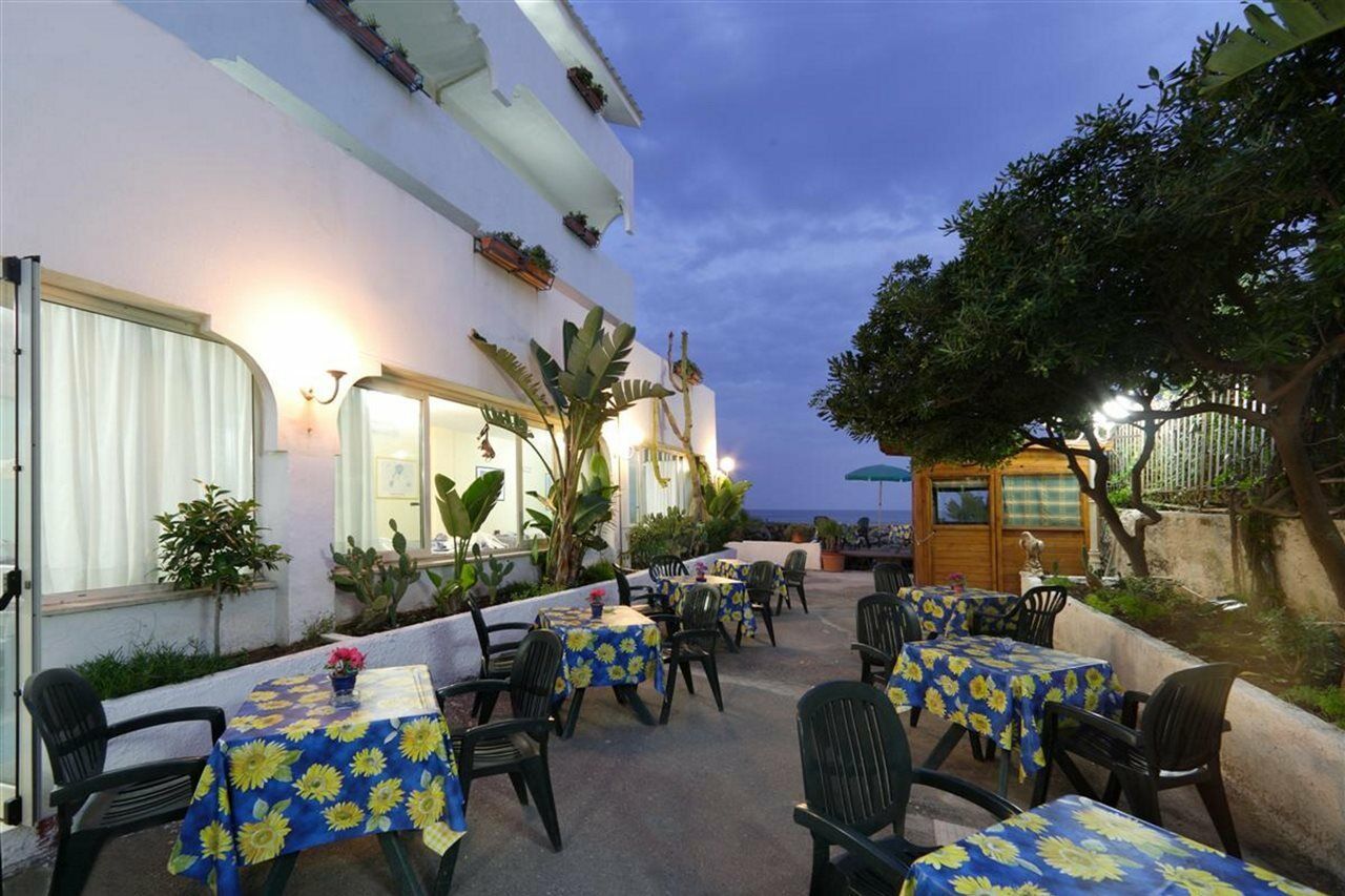 Baia Degli Dei Apartment Giardini Naxos Exterior photo
